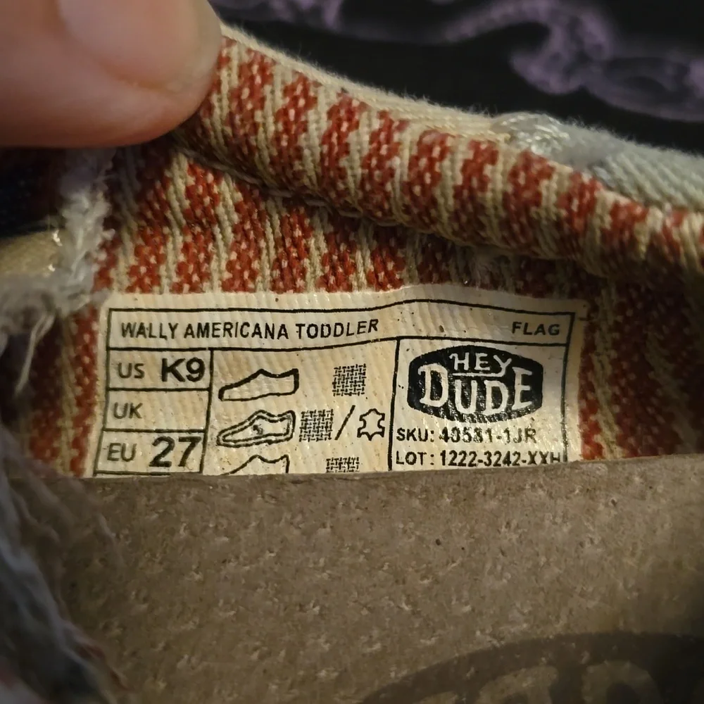 Hey Dude Kids' Moccasins - White‎ with Red and Blue Flags Size 9